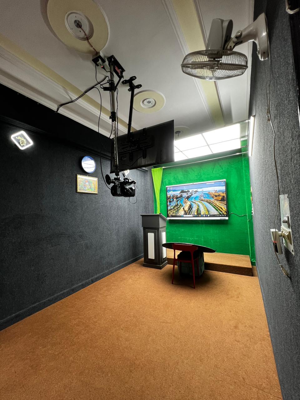 Teaching Studio - image 4